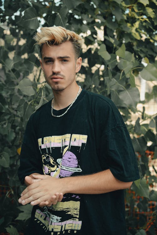 men-tshirt